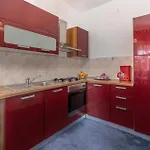 아파트 2 Bedroom In 노비비노돌스키